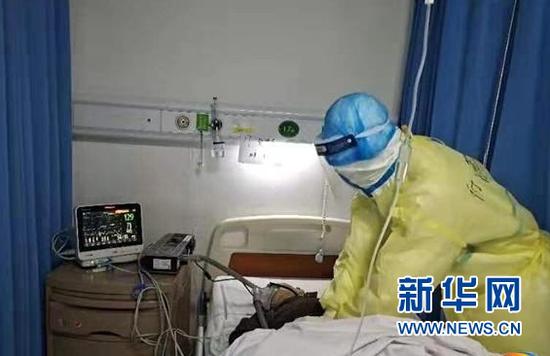 �����еĸ��١��»��������ܷ��˹�ͼ��