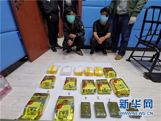 ����ץ��������˺ͽɻ�Ķ�Ʒ������������ͼ