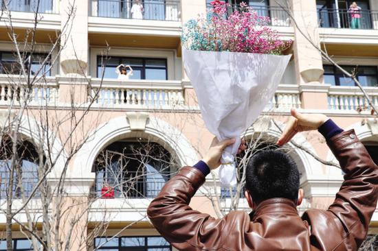 ��׿���ɷ�ȹ���һ������Ľ������ա�