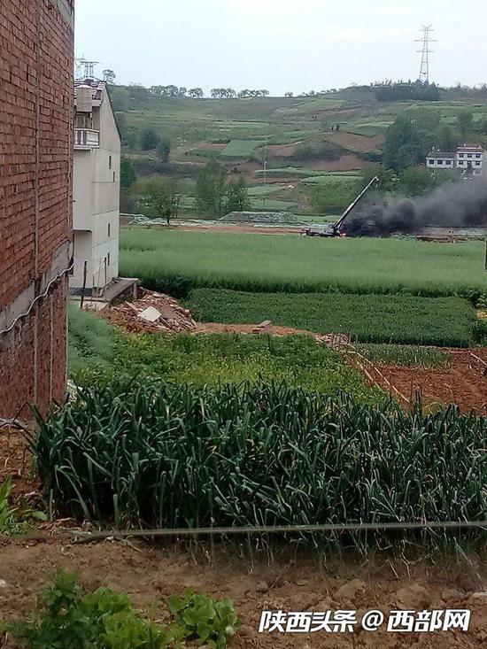 ����һ������������ѹ���ֳ�